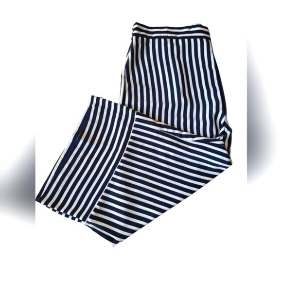 Joseph Ribkoff Navy and White Striped Wide Leg Culotte Pants - Picture 1 of 8